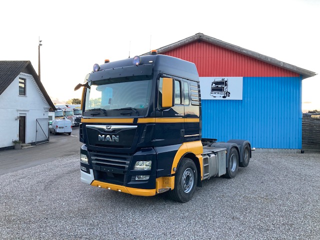 MAN TGX 28.500 6X2 - Hydraulic